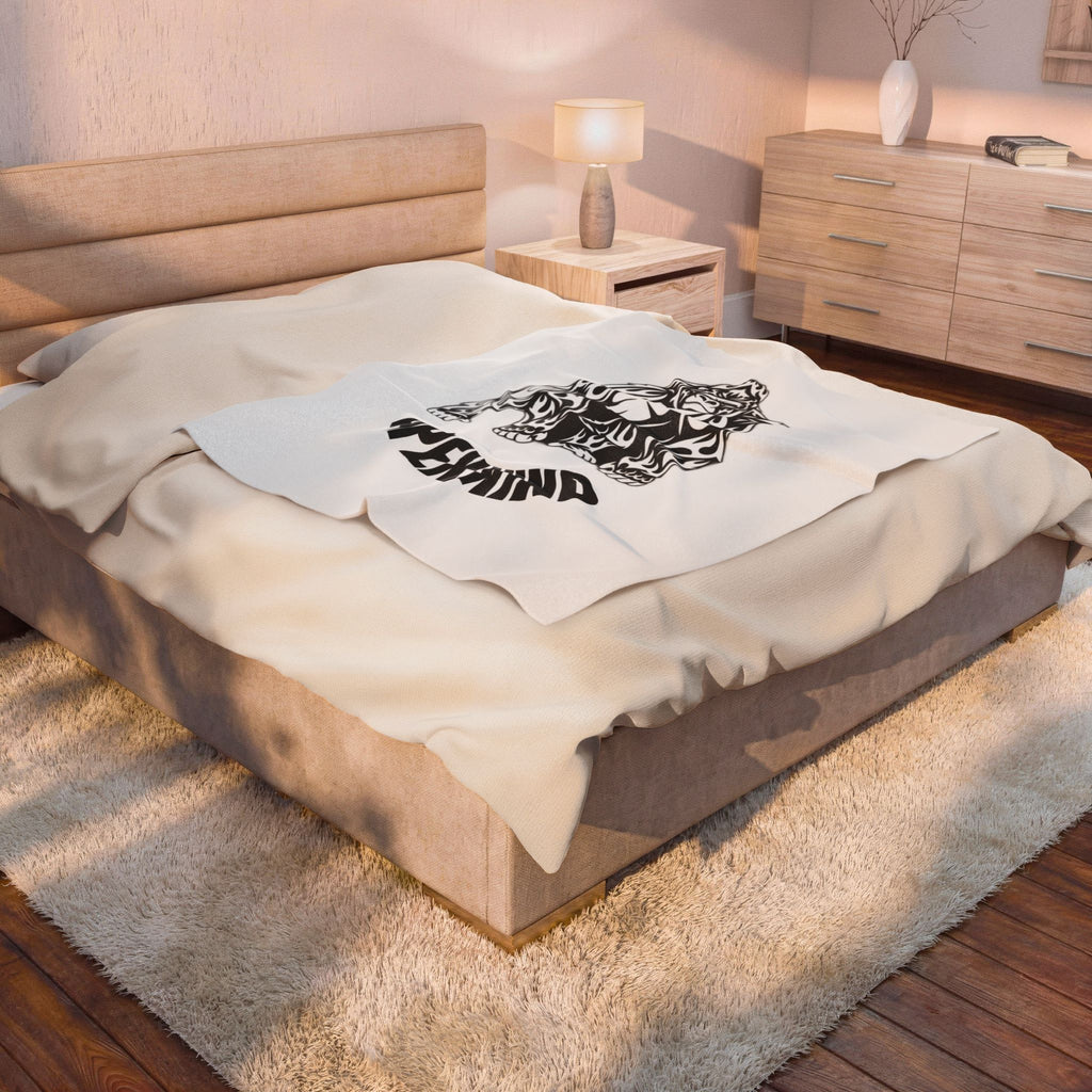 ApexKind Gorilla Velveteen Plush Blanket — Soft Tribal Ape Graphic Throw