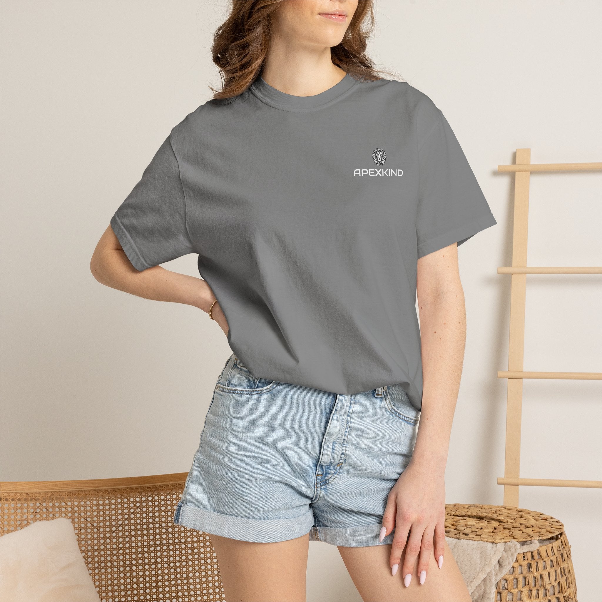 ApexKind Lion Graphic T-Shirt — “Stay Apex, Stay Driven” Motivational Tee